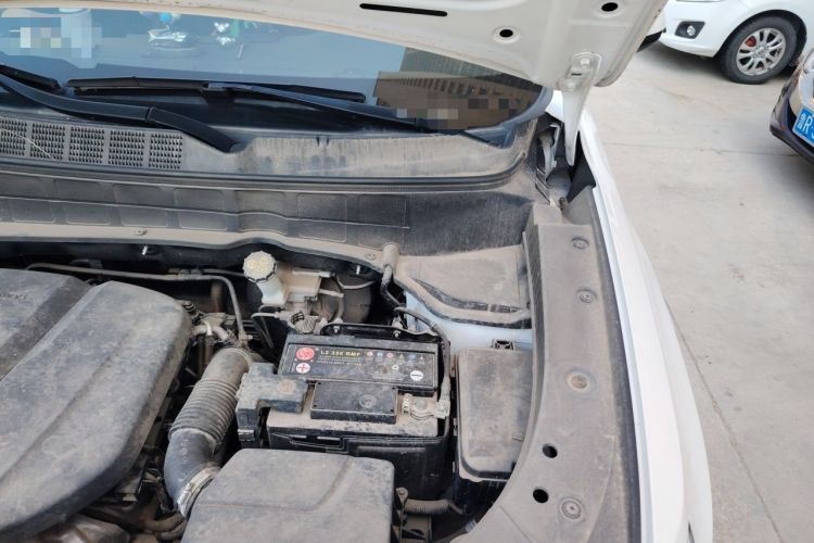 Used CHANGAN CS35PLUS 2021 Honor Million Edition 1.6L CVT Luxury Model Engine Bay Left