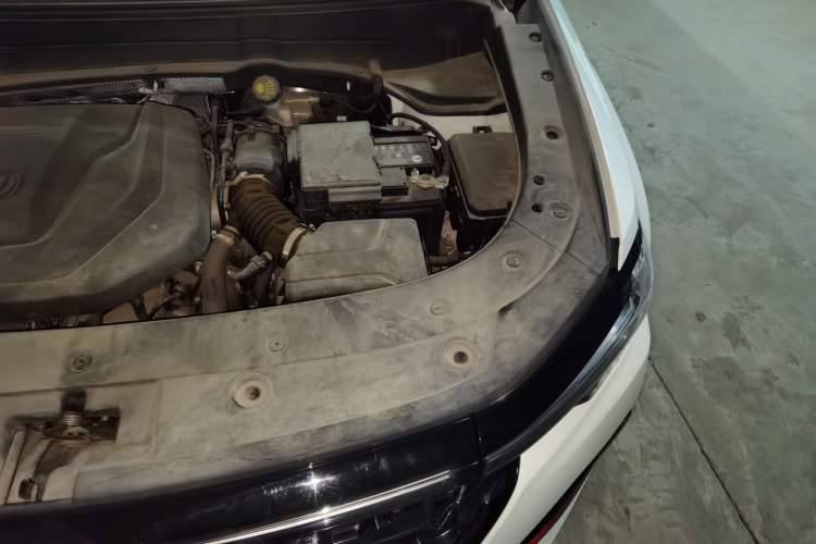 Used CHANGAN CS35PLUS 2021 Blue Whale NE 1.4T DCT Prestige Model Engine Bay Left