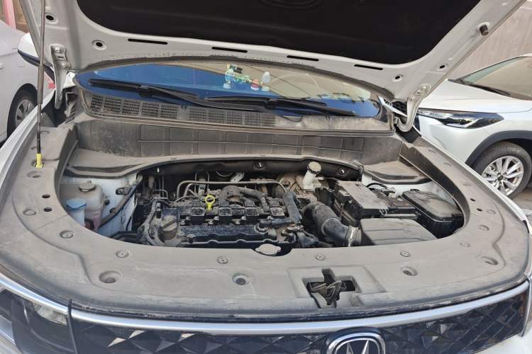 Used CHANGAN CS35PLUS 2021 Honor Million Edition 1.6L Manual Elite Model Engine Bay
