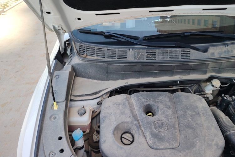 Used CHANGAN CS35PLUS 2021 Honor Million Edition 1.6L CVT Luxury Model Engine Bay Right