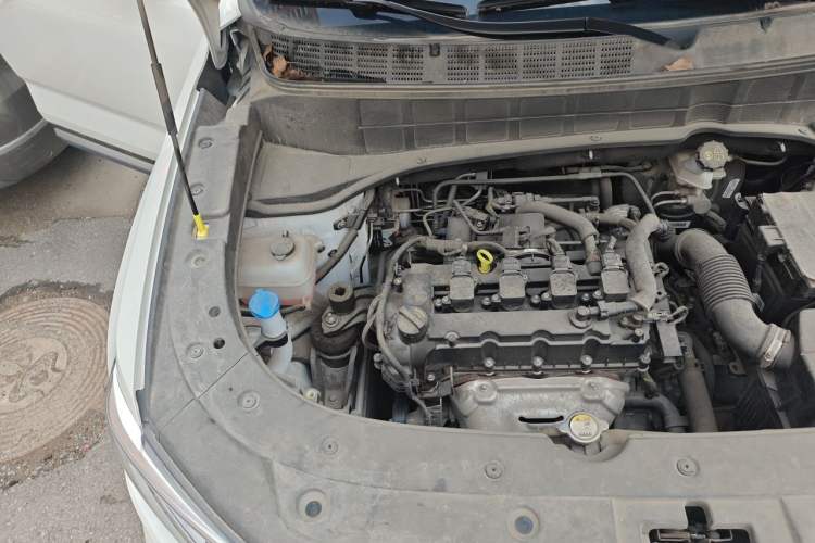 Used CHANGAN CS35PLUS 2021 Honor Million Edition 1.6L CVT Elite Model Engine Bay Right