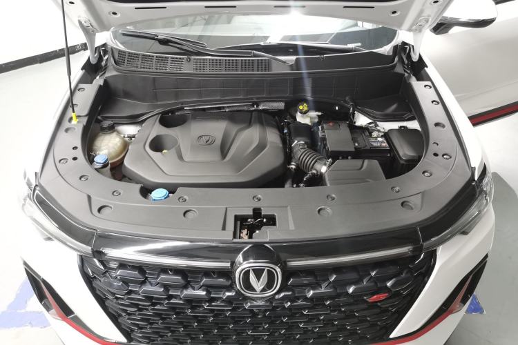 Used CHANGAN CS35PLUS 2021 Revised Version Blue Whale NE 1.4T DCT Luxury Edition Engine Bay