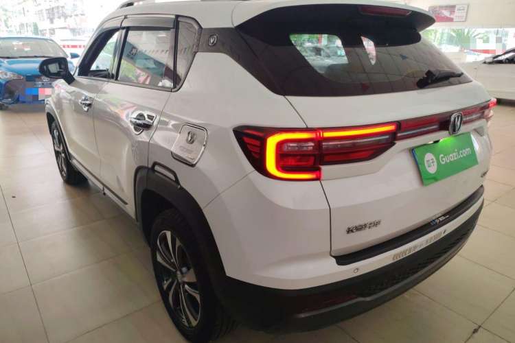 Used CHANGAN CS35PLUS 2021 Honor Million Edition 1.6L CVT Luxury Model Exterior 3