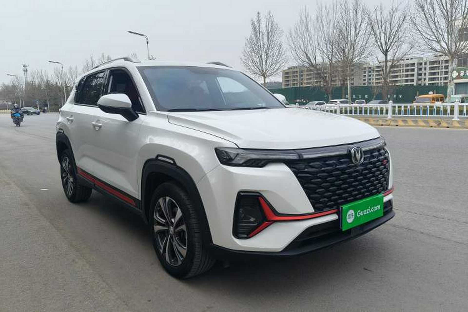 Used CHANGAN CS35PLUS 2021 Blue Whale NE 1.4T DCT Luxury Model Exterior 3