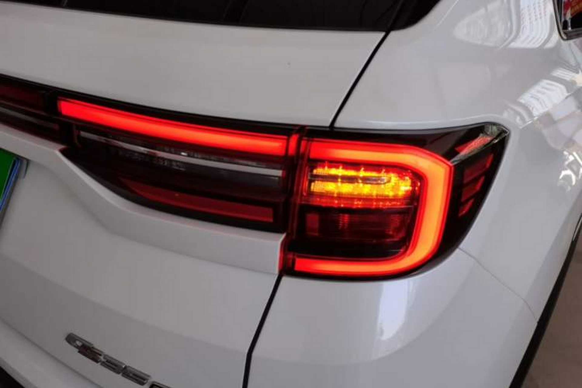 Used CHANGAN CS35PLUS 2021 Honor Million Edition 1.6L Manual Luxury Model Exterior 3