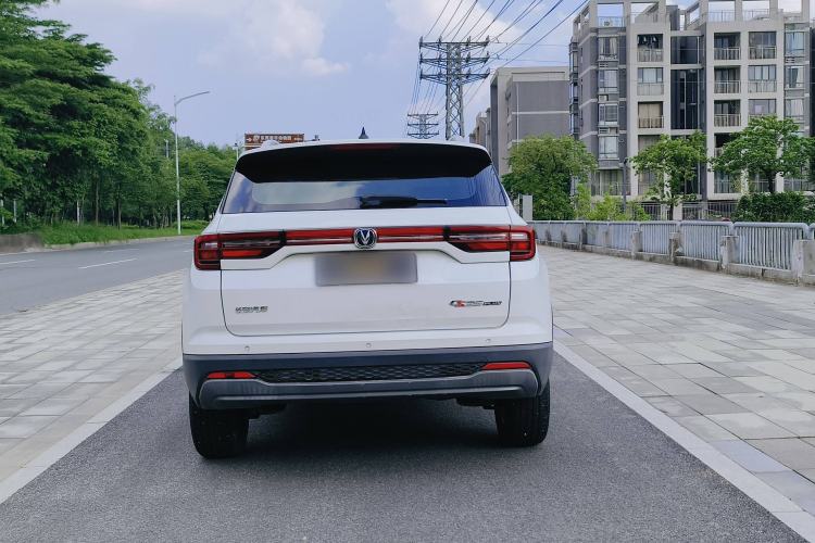 Used CHANGAN CS35PLUS 2021 Honor Million Edition 1.6L CVT Luxury Model Exterior 4