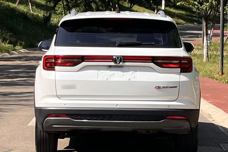 Used CHANGAN CS35PLUS 2021 Honor Million Edition 1.6L CVT Luxury Model Exterior 4