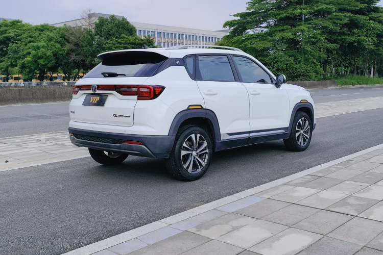 Used CHANGAN CS35PLUS 2021 Honor Million Edition 1.6L CVT Luxury Model Exterior 5