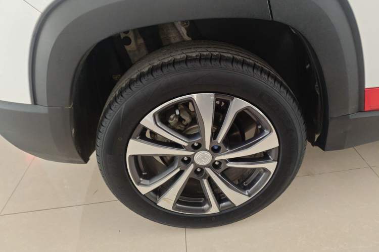 Used CHANGAN CS35PLUS 2021 Revised Version Blue Whale NE 1.4T DCT Luxury Edition Exterior 5