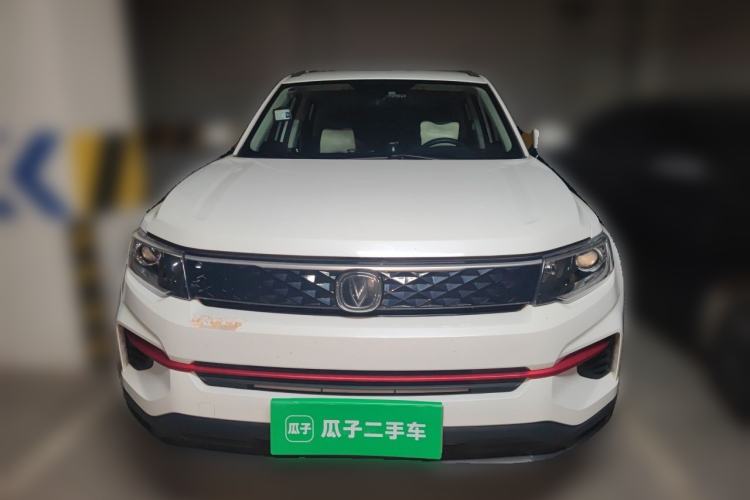 Used CHANGAN CS35PLUS 2021 Revised Version Glory Million Edition 1.6L Manual Luxury Edition Front