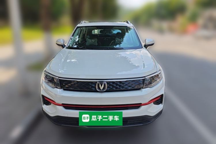 Used CHANGAN CS35PLUS 2021 Revised Version Glory Million Edition 1.6L Manual Luxury Edition Front