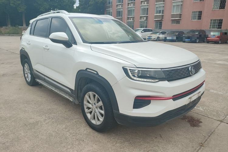 Used CHANGAN CS35PLUS 2021 Honor Million Edition 1.6L CVT Elite Model Front Right 45 Deg
