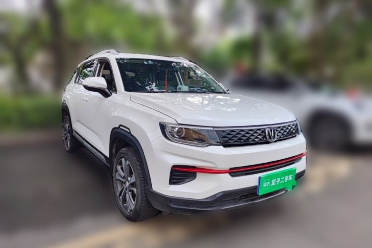 Used CHANGAN CS35PLUS 2021 Honor Million Edition 1.6L Manual Luxury Model Front Right 45 Deg