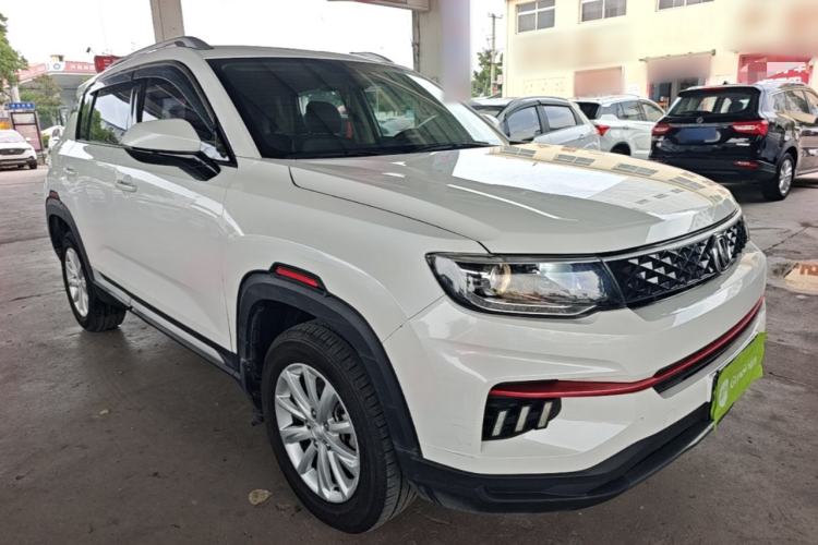 Used CHANGAN CS35PLUS 2021 Honor Million Edition 1.6L Manual Elite Model Front Right 45 Deg