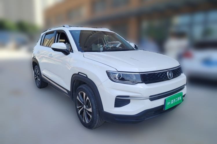 Used CHANGAN CS35PLUS 2021 Honor Million Edition 1.6L CVT Luxury Model Front Right 45 Deg