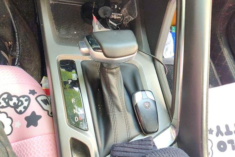 Used CHANGAN CS35PLUS 2021 Blue Whale NE 1.4T DCT Luxury Model Gear Lever