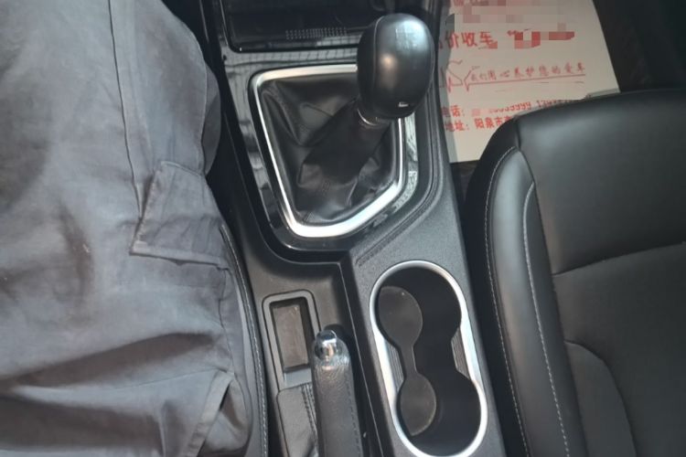 Used CHANGAN CS35PLUS 2021 Honor Million Edition 1.6L Manual Luxury Model Gear Lever
