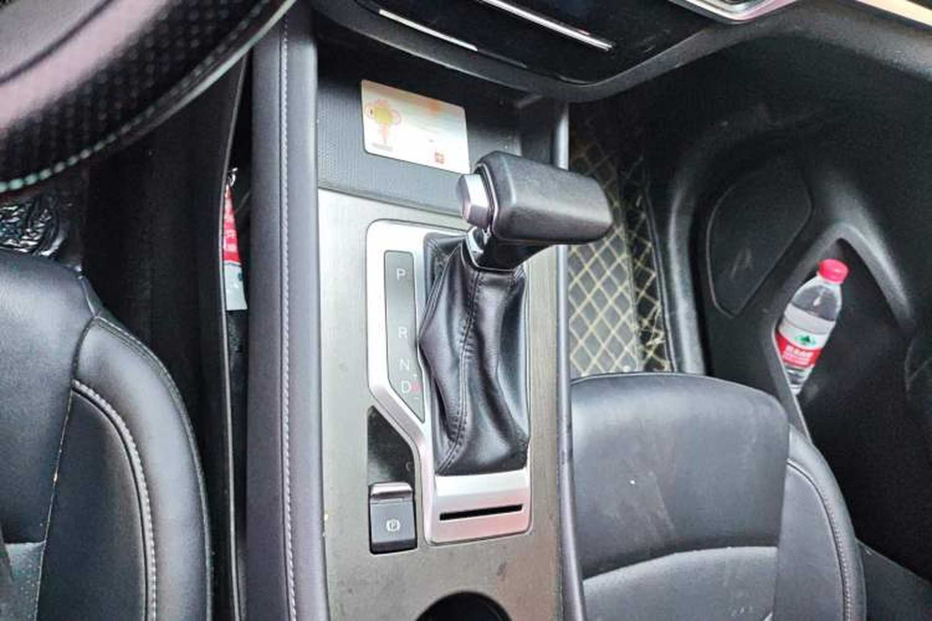Used CHANGAN CS35PLUS 2021 Honor Million Edition 1.6L CVT Elite Model Gear Lever