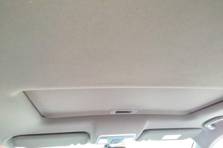 Used CHANGAN CS35PLUS 2021 Blue Whale NE 1.4T DCT Luxury Model Headliner