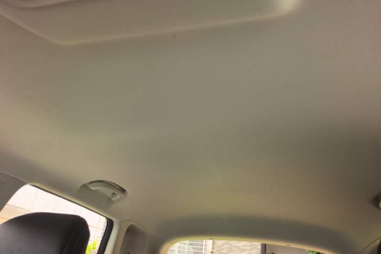 Used CHANGAN CS35PLUS 2021 Honor Million Edition 1.6L Manual Elite Model Headliner
