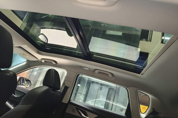 Used CHANGAN CS35PLUS 2021 Blue Whale NE 1.4T DCT Prestige Model Headliner