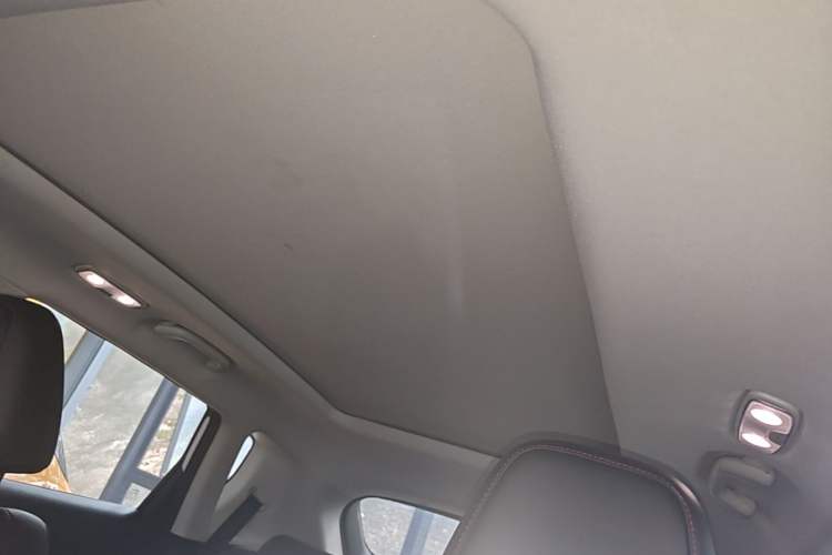 Used CHANGAN CS35PLUS 2021 Blue Whale NE 1.4T DCT Prestige Model Headliner