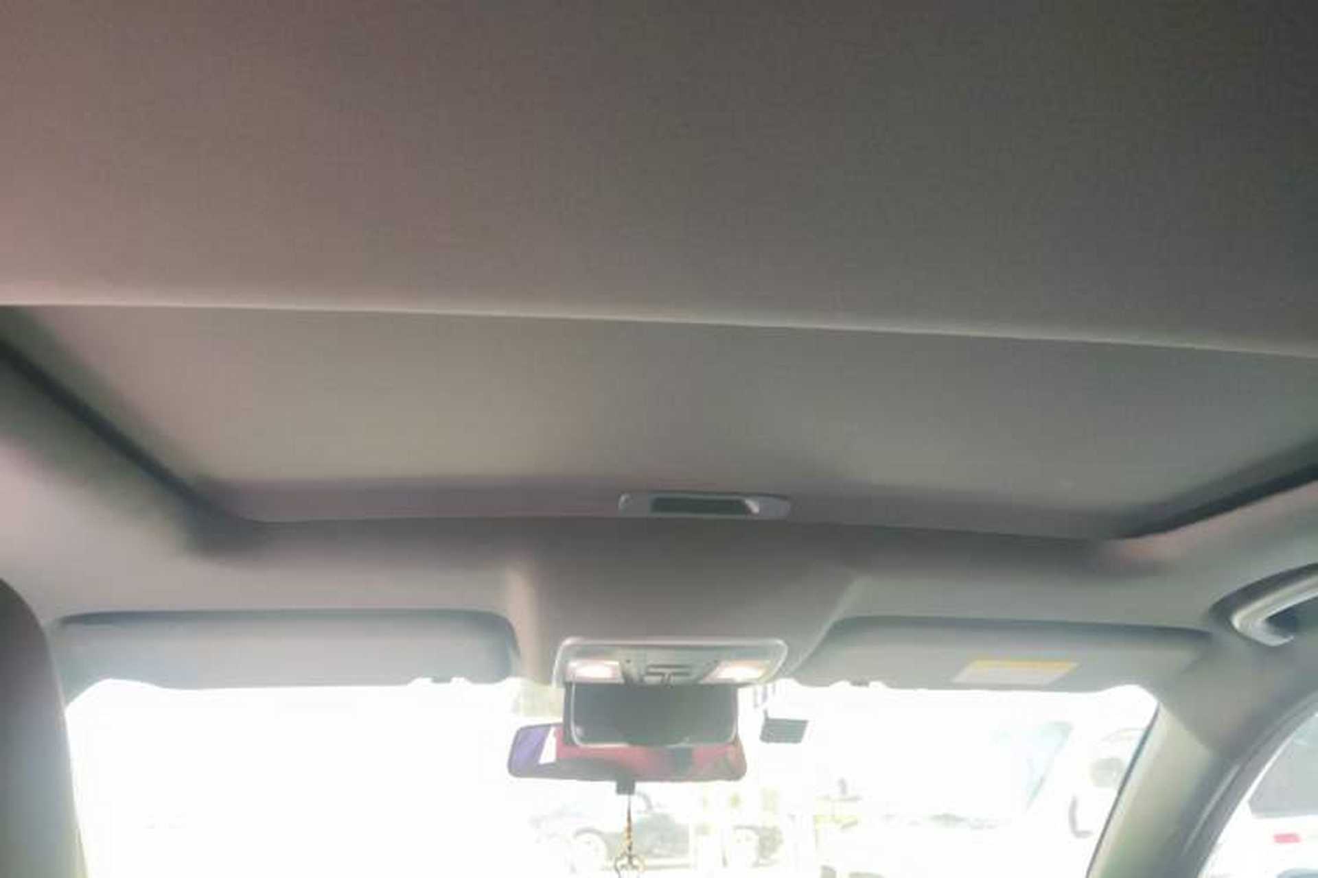 Used CHANGAN CS35PLUS 2021 Revised Version Blue Whale NE 1.4T DCT Luxury Edition Headliner