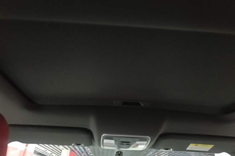 Used CHANGAN CS35PLUS 2021 Blue Whale NE 1.4T DCT Luxury Model Headliner