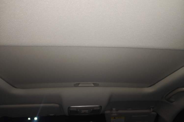 Used CHANGAN CS35PLUS 2021 Honor Million Edition 1.6L Manual Luxury Model Headliner