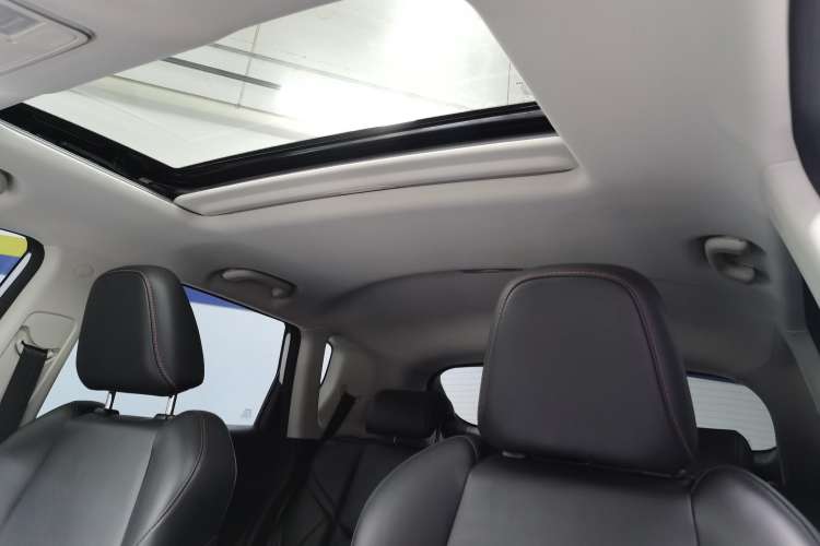 Used CHANGAN CS35PLUS 2021 Revised Version Blue Whale NE 1.4T DCT Luxury Edition Headliner