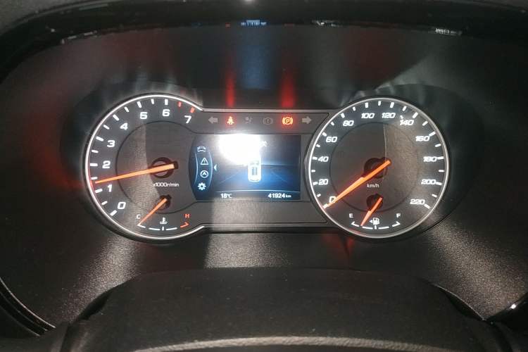 Used CHANGAN CS35PLUS 2021 Honor Million Edition 1.6L Manual Luxury Model Instrument Cluster