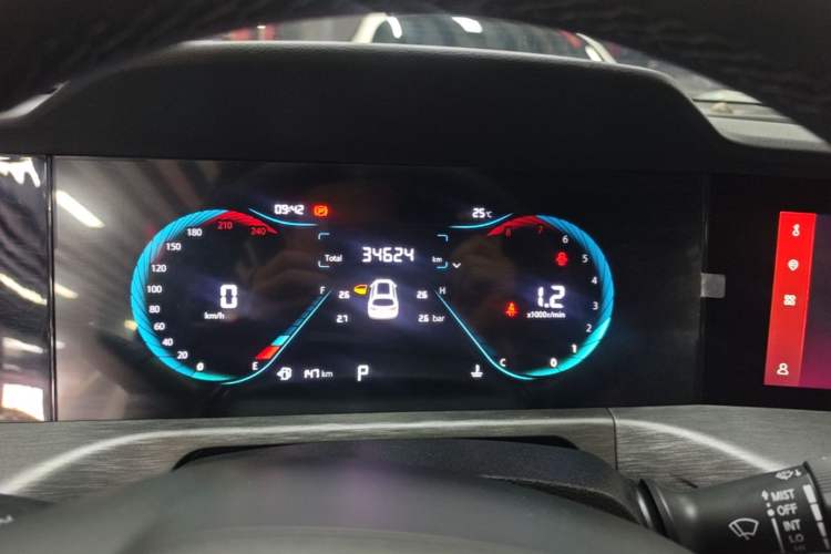 Used CHANGAN CS35PLUS 2021 Blue Whale NE 1.4T DCT Luxury Model Instrument Cluster