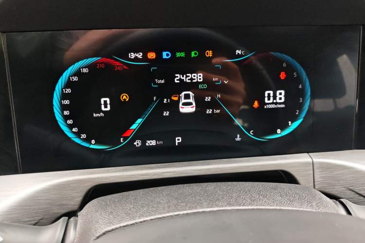 Used CHANGAN CS35PLUS 2021 Revised Version Blue Whale NE 1.4T DCT Luxury Edition Instrument Cluster