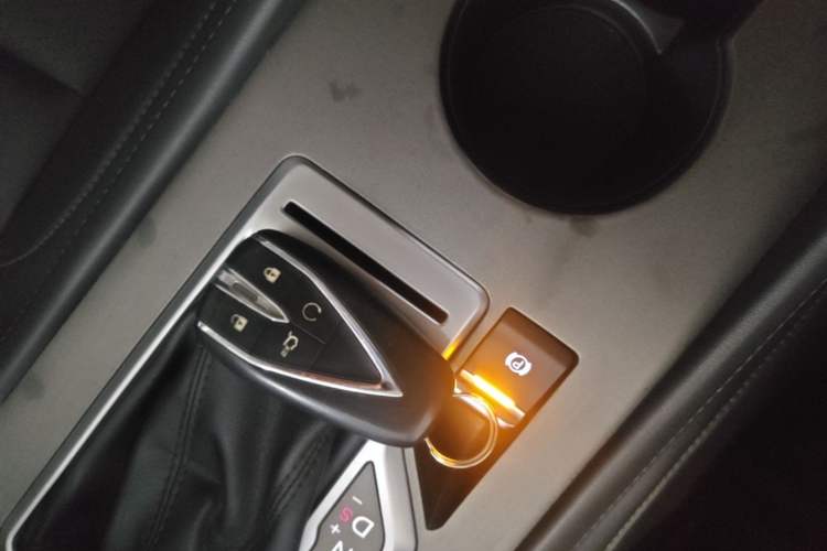 Used CHANGAN CS35PLUS 2021 Honor Million Edition 1.6L CVT Elite Model Interior 1