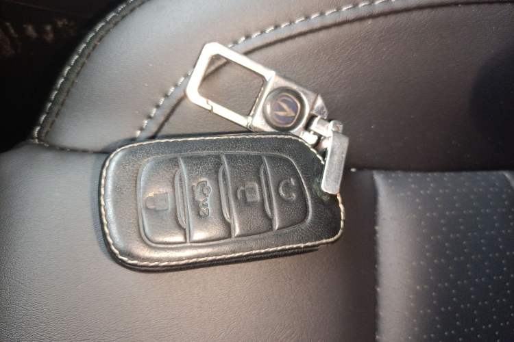 Used CHANGAN CS35PLUS 2021 Honor Million Edition 1.6L Manual Luxury Model Interior 1