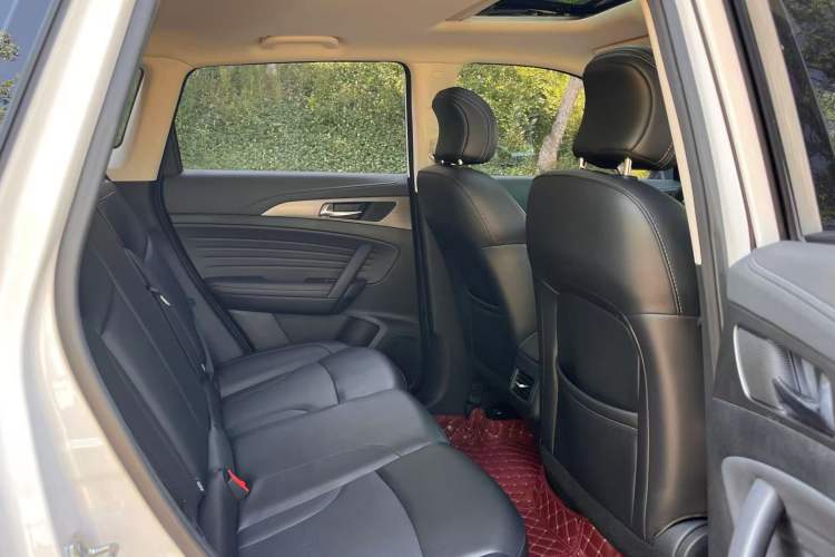 Used CHANGAN CS35PLUS 2021 Honor Million Edition 1.6L CVT Luxury Model Interior 2