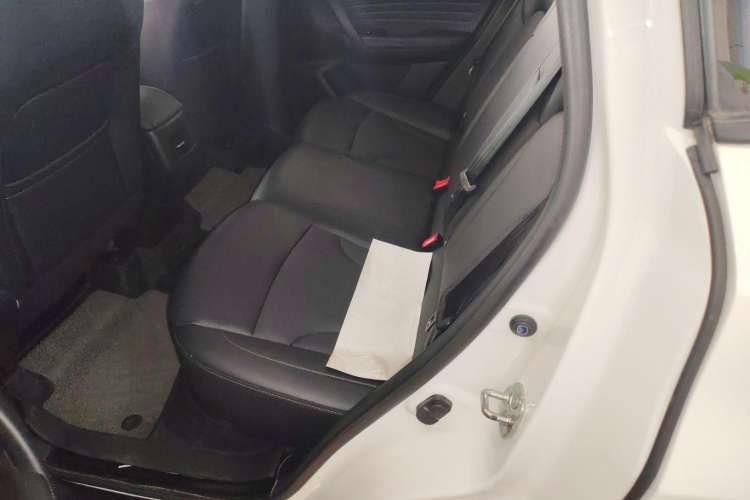 Used CHANGAN CS35PLUS 2021 Honor Million Edition 1.6L CVT Luxury Model Interior 4