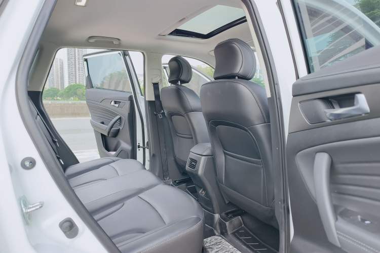 Used CHANGAN CS35PLUS 2021 Honor Million Edition 1.6L CVT Luxury Model Interior 7