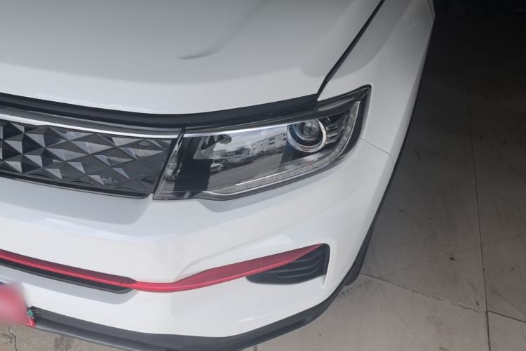 Used CHANGAN CS35PLUS 2021 Honor Million Edition 1.6L Manual Luxury Model Left Front Headlight