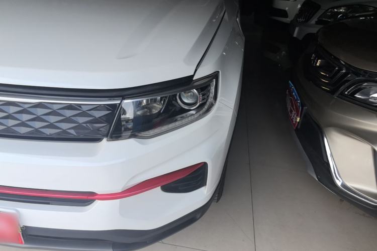 Used CHANGAN CS35PLUS 2021 Honor Million Edition 1.6L Manual Luxury Model Left Front Headlight