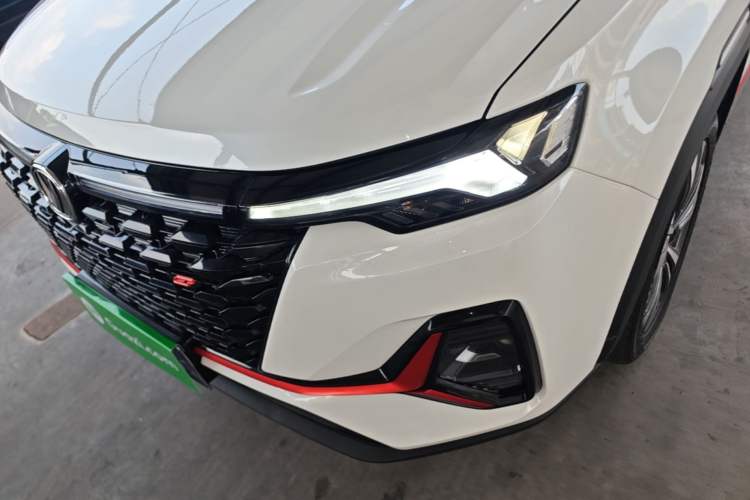 Used CHANGAN CS35PLUS 2021 Revised Version Blue Whale NE 1.4T DCT Luxury Edition Left Front Headlight