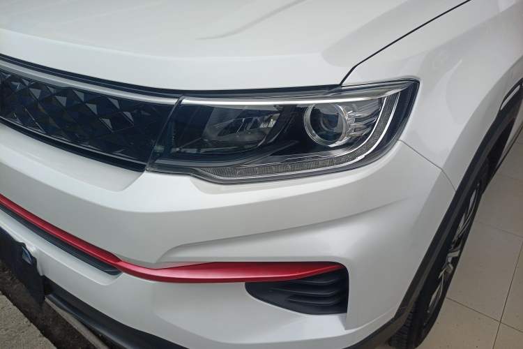 Used CHANGAN CS35PLUS 2021 Honor Million Edition 1.6L Manual Luxury Model Left Front Headlight