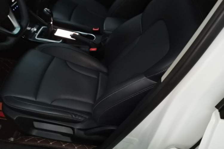 Used CHANGAN CS35PLUS 2021 Honor Million Edition 1.6L Manual Elite Model Left Front Seat