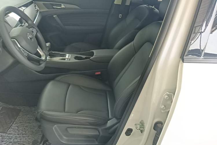 Used CHANGAN CS35PLUS 2021 Honor Million Edition 1.6L CVT Elite Model Left Front Seat