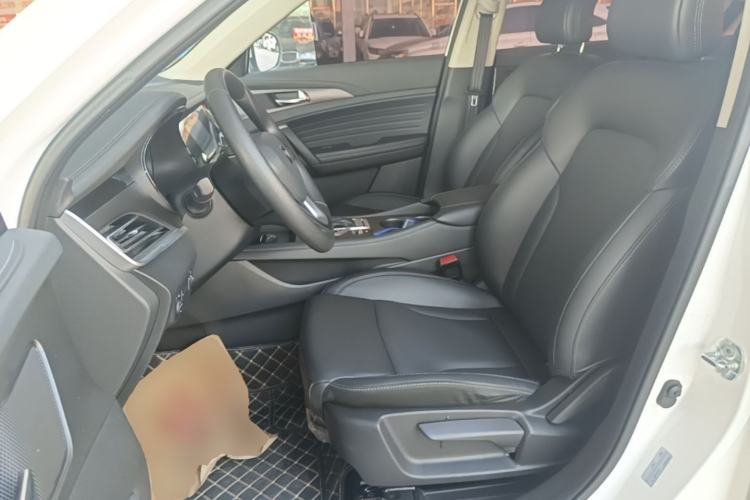 Used CHANGAN CS35PLUS 2021 Honor Million Edition 1.6L CVT Elite Model Left Front Seat