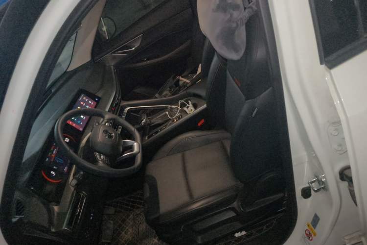 Used CHANGAN CS35PLUS 2021 Blue Whale NE 1.4T DCT Prestige Model Left Front Seat