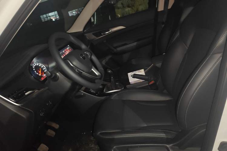 Used CHANGAN CS35PLUS 2021 Honor Million Edition 1.6L Manual Luxury Model Left Front Seat