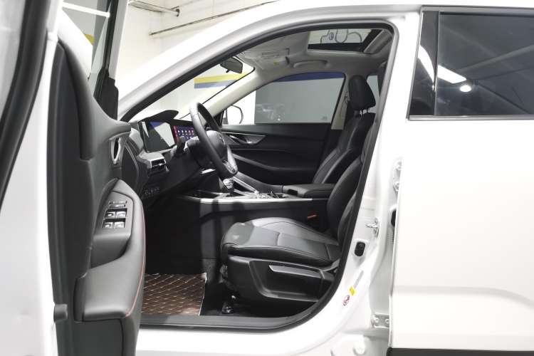 Used CHANGAN CS35PLUS 2021 Revised Version Blue Whale NE 1.4T DCT Luxury Edition Left Front Seat