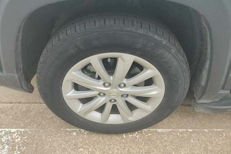 Used CHANGAN CS35PLUS 2021 Honor Million Edition 1.6L CVT Elite Model Left Front Wheel Hub