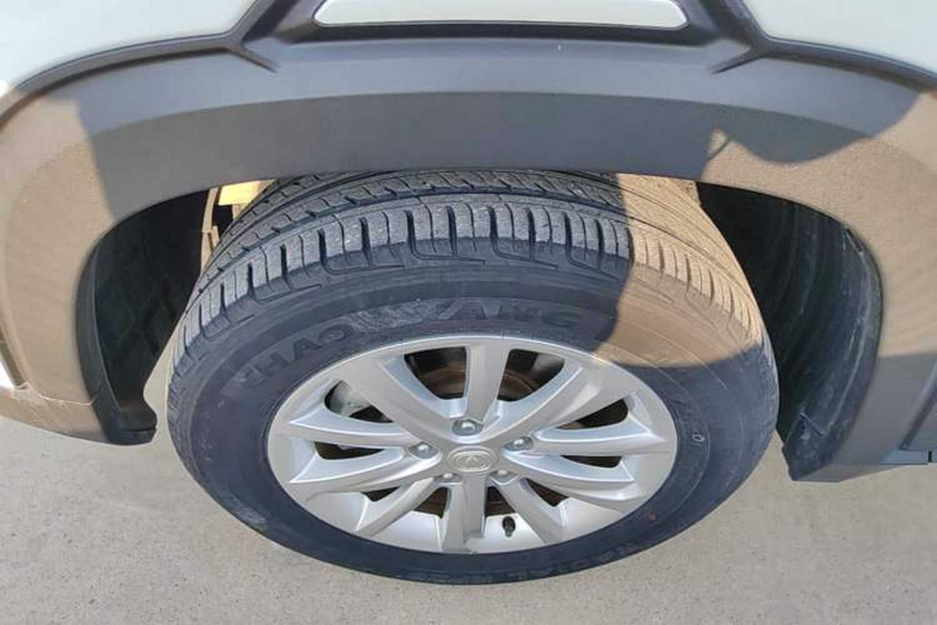 Used CHANGAN CS35PLUS 2021 Honor Million Edition 1.6L CVT Elite Model Left Front Wheel Hub